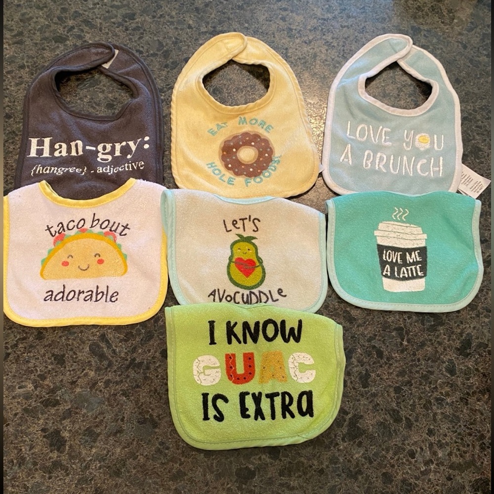 The Peanutshell Terry Bib Set of 7